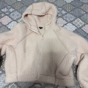 Wild Fable Sherpa Jacket Womens M/L Hooded Cream Pocket Zip Cozy Pullover